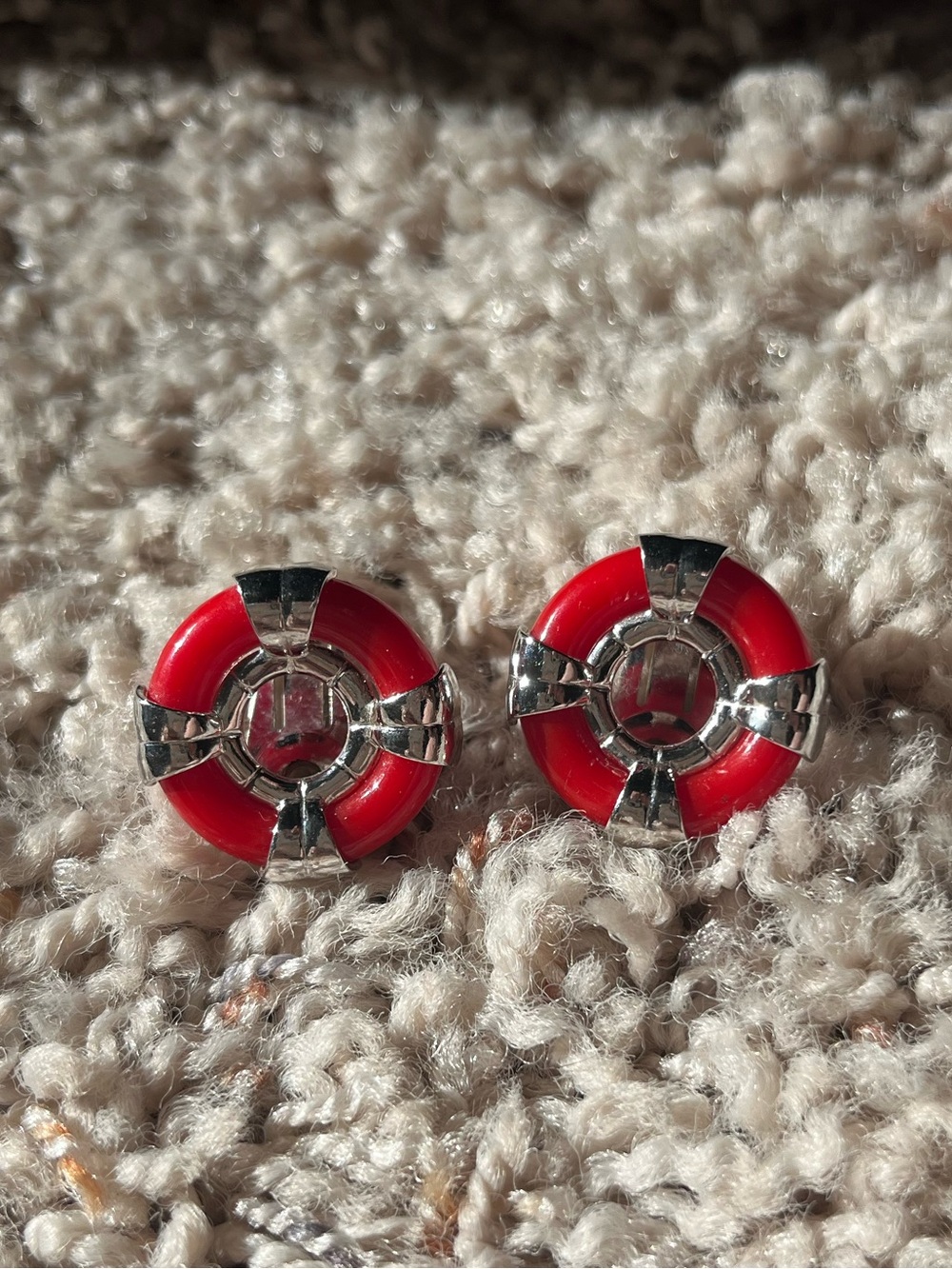 1975 Sarah Coventry clip on earrings